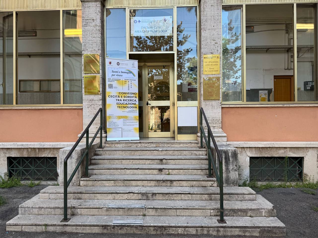 photo 5983068870338004875 y